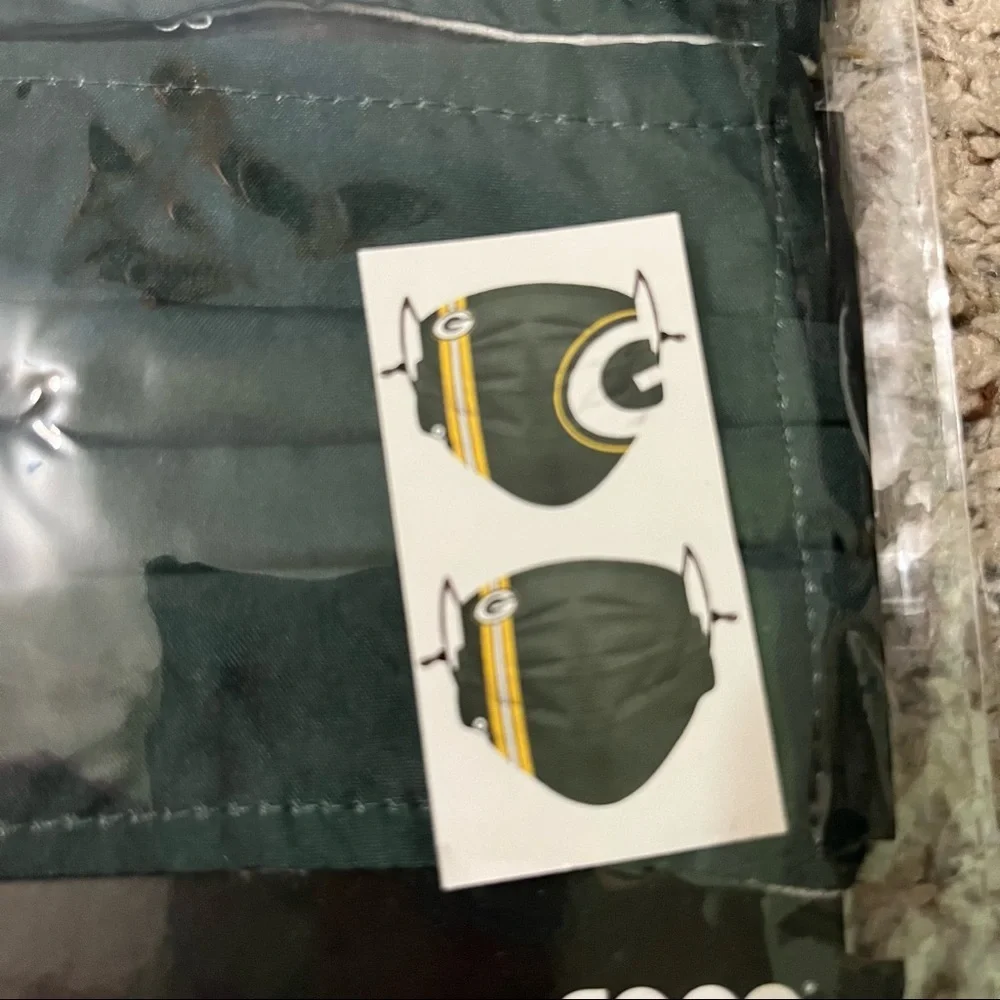NFL Green Bay Packers Face Masks NWT Adult